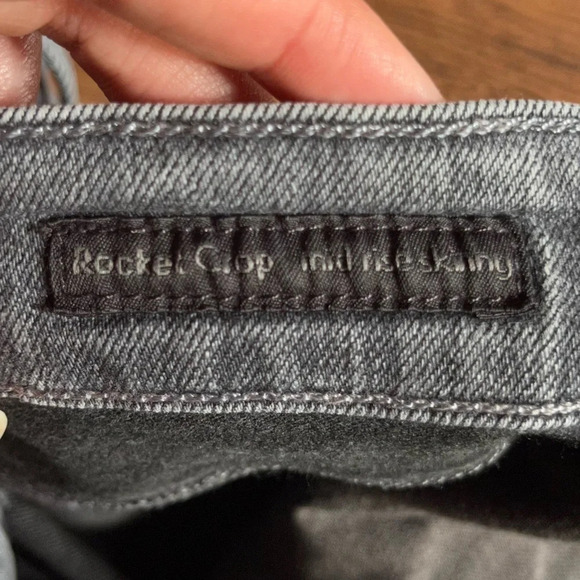 Citizen of Humanity Black Rocket Crop Midrise Skinny - Picture 6 of 14